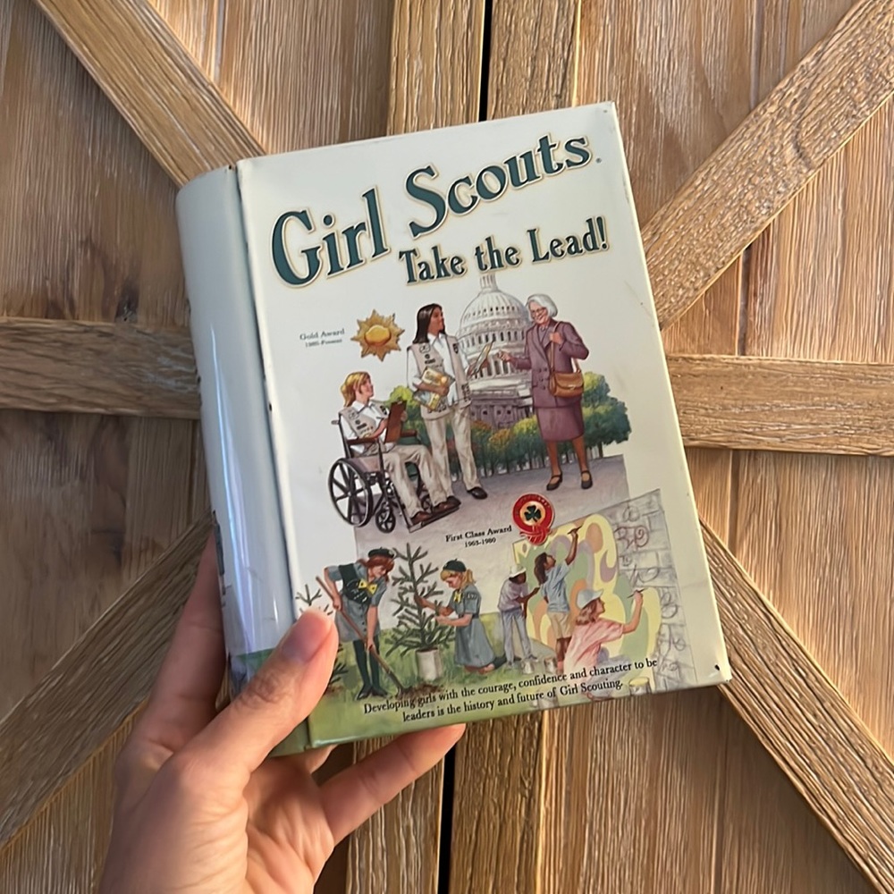 Vintage Girl Scout Take the Lead Tin Box Shaped Like a book Collectable HTF rare